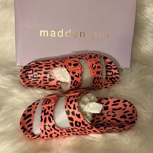 Madden girl Sandals